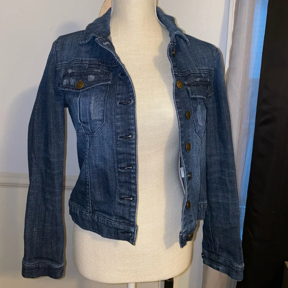 Jean Jacket - Picture 6 of 9